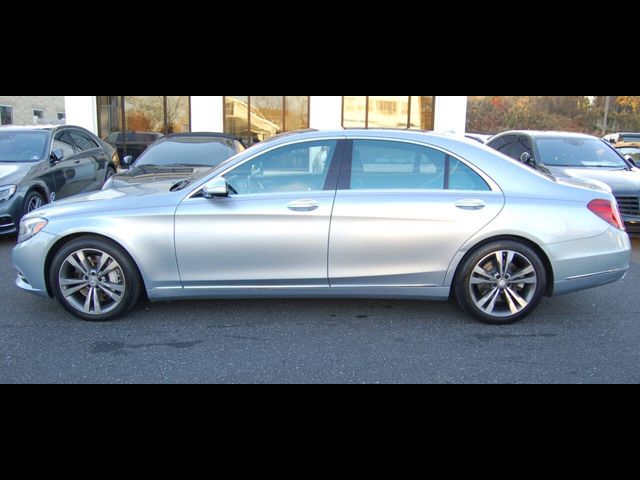 2016 Mercedes-Benz S-Class 550