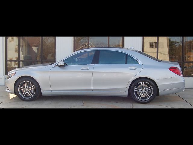 2016 Mercedes-Benz S-Class 550