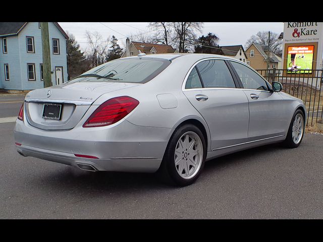 2016 Mercedes-Benz S-Class 550