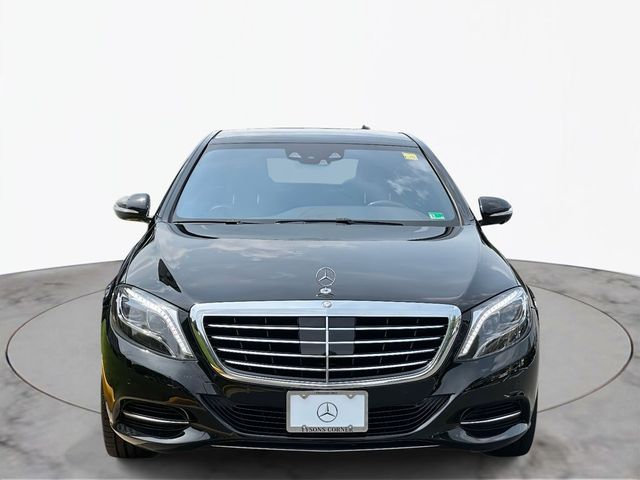 2016 Mercedes-Benz S-Class 550