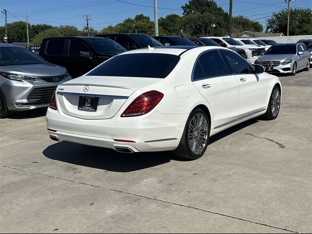 2016 Mercedes-Benz S-Class 550