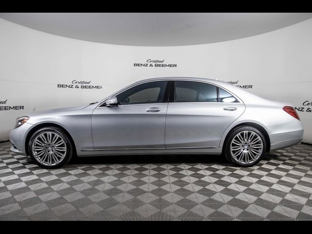 2016 Mercedes-Benz S-Class 550