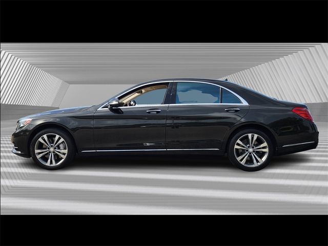 2016 Mercedes-Benz S-Class 550