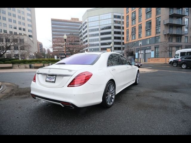 2016 Mercedes-Benz S-Class 550