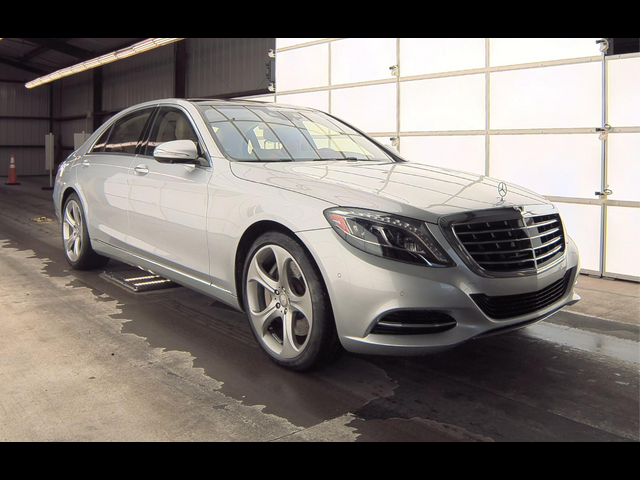 2016 Mercedes-Benz S-Class 550