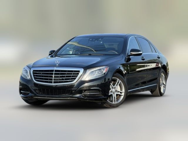 2016 Mercedes-Benz S-Class 550