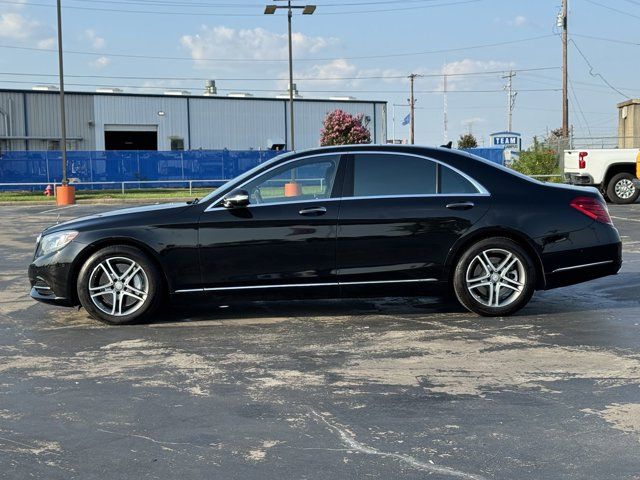 2016 Mercedes-Benz S-Class 550