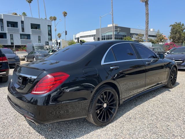 2016 Mercedes-Benz S-Class 550