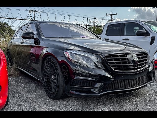 2016 Mercedes-Benz S-Class 550