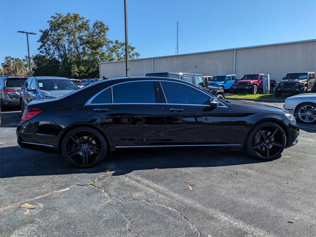 2016 Mercedes-Benz S-Class 550