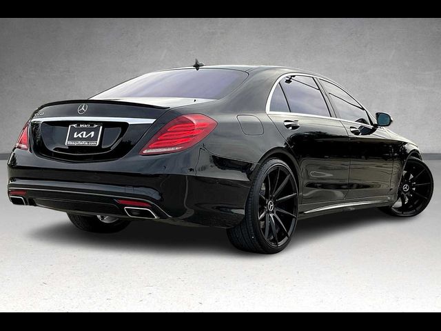 2016 Mercedes-Benz S-Class 550