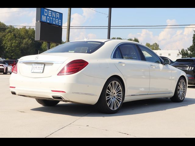 2016 Mercedes-Benz S-Class 550