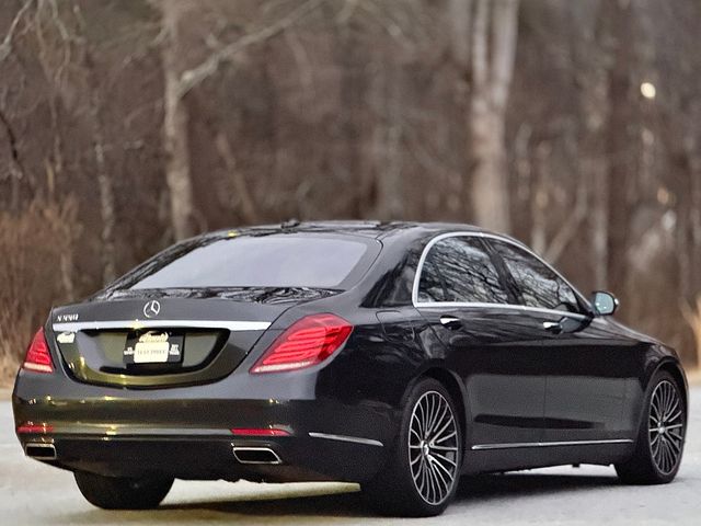 2016 Mercedes-Benz S-Class 550