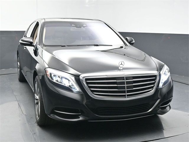 2016 Mercedes-Benz S-Class 550