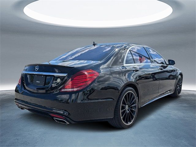 2016 Mercedes-Benz S-Class 550