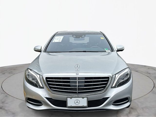 2016 Mercedes-Benz S-Class 550