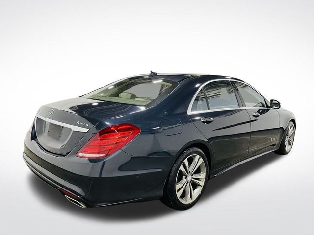 2016 Mercedes-Benz S-Class 550