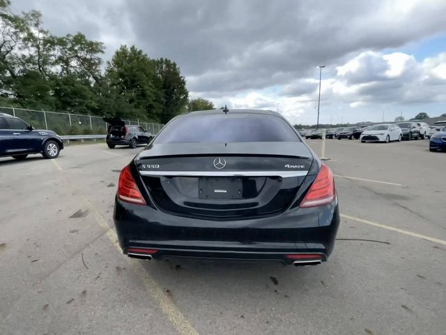 2016 Mercedes-Benz S-Class 550