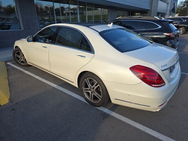 2016 Mercedes-Benz S-Class 550