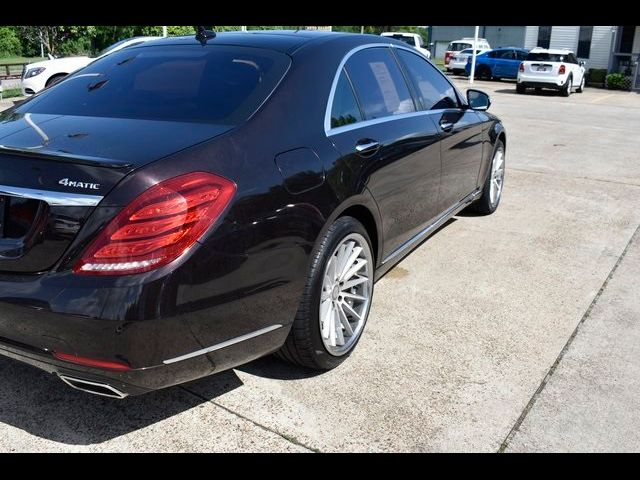 2016 Mercedes-Benz S-Class 550