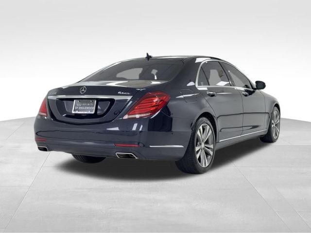 2016 Mercedes-Benz S-Class 550