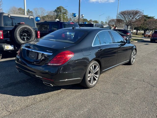 2016 Mercedes-Benz S-Class 550