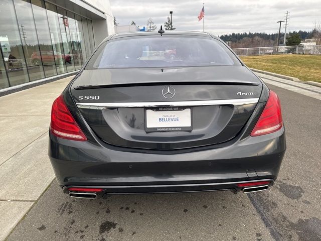 2016 Mercedes-Benz S-Class 550