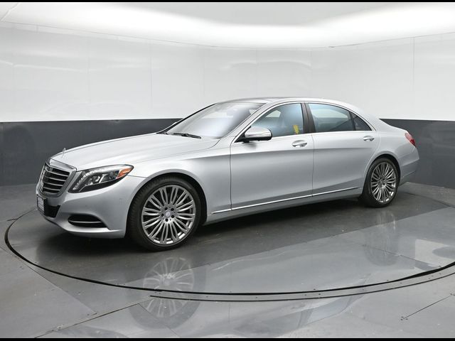 2016 Mercedes-Benz S-Class 550