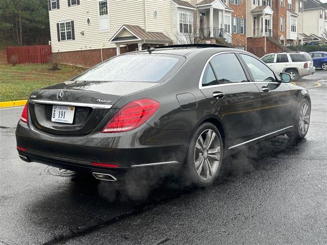 2016 Mercedes-Benz S-Class 550