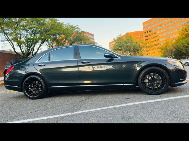 2016 Mercedes-Benz S-Class 550