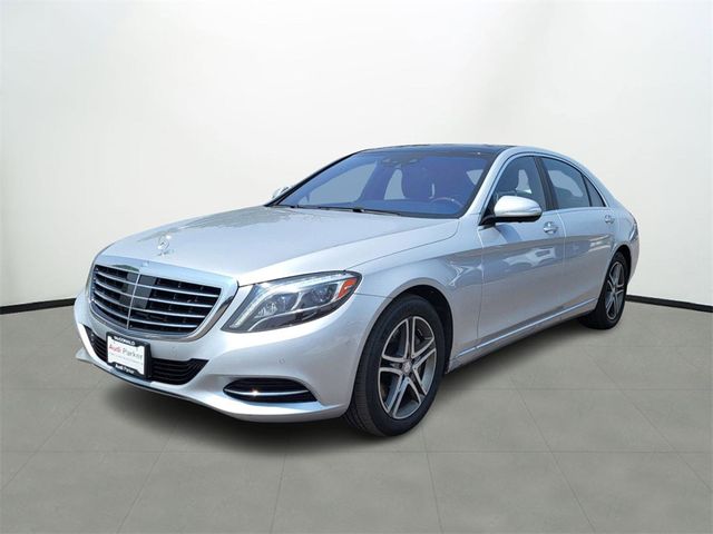 2016 Mercedes-Benz S-Class 550