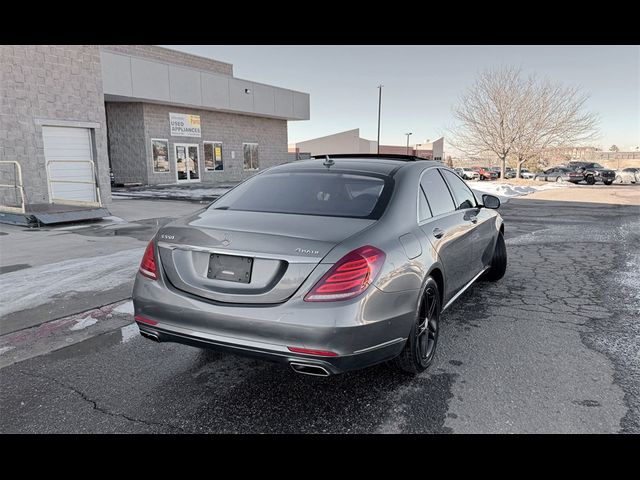 2016 Mercedes-Benz S-Class 550