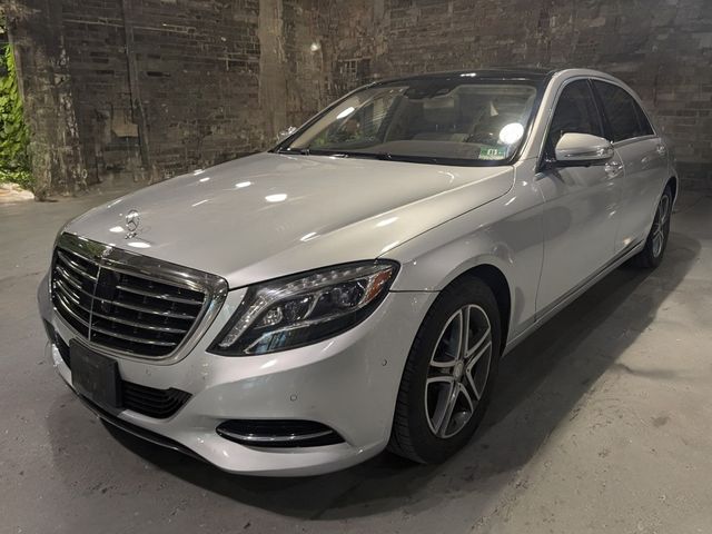 2016 Mercedes-Benz S-Class 550