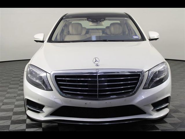 2016 Mercedes-Benz S-Class 550