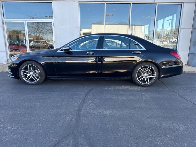 2016 Mercedes-Benz S-Class 550