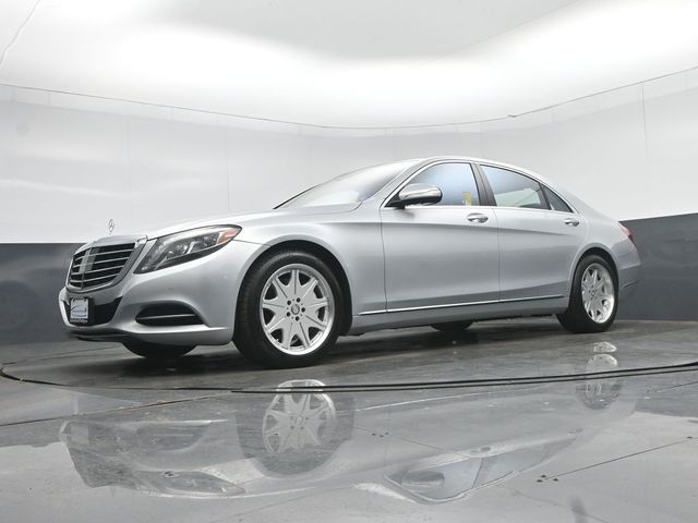 2016 Mercedes-Benz S-Class 550