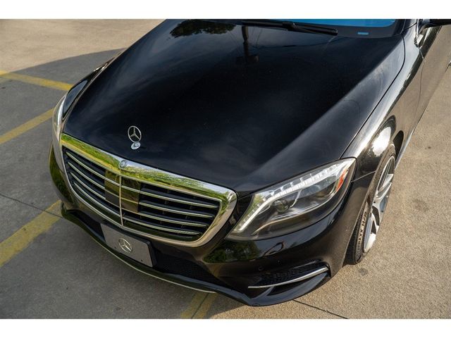 2016 Mercedes-Benz S-Class 550