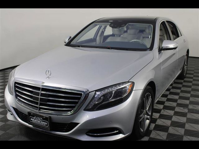 2016 Mercedes-Benz S-Class 550