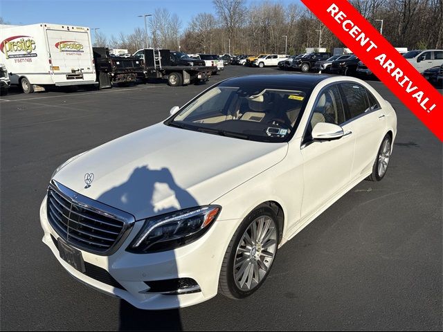 2016 Mercedes-Benz S-Class 550