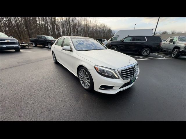 2016 Mercedes-Benz S-Class 550