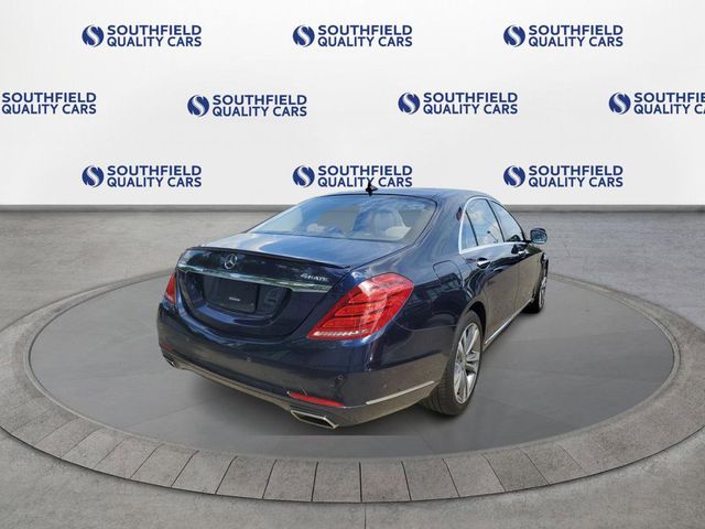 2016 Mercedes-Benz S-Class 550