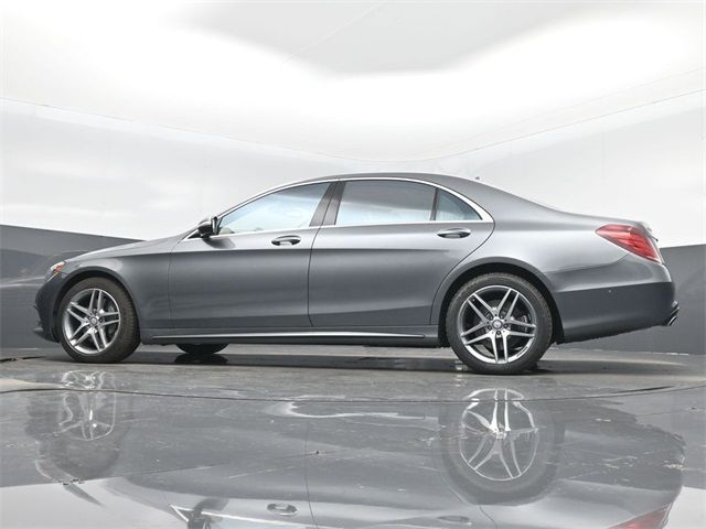 2016 Mercedes-Benz S-Class 550