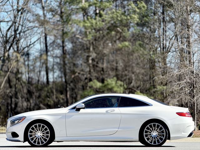 2016 Mercedes-Benz S-Class 550