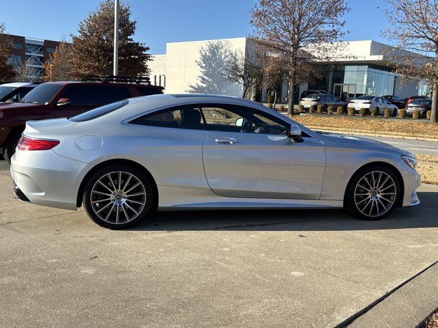 2016 Mercedes-Benz S-Class 550