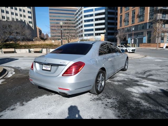 2016 Mercedes-Benz S-Class 550