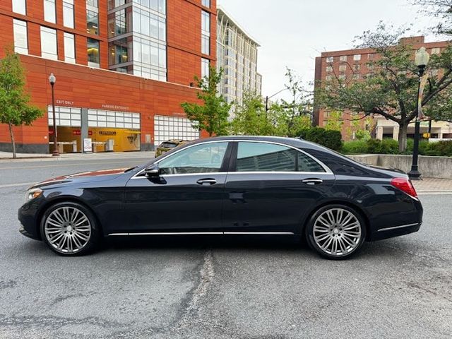 2016 Mercedes-Benz S-Class 550