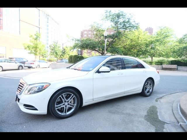 2016 Mercedes-Benz S-Class 550