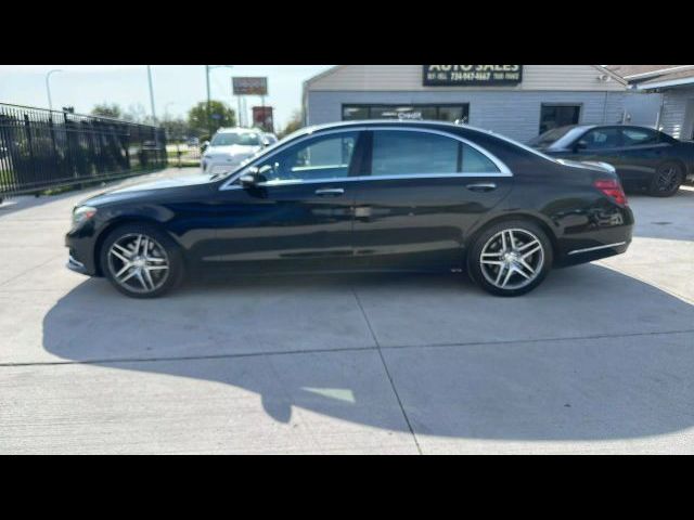 2016 Mercedes-Benz S-Class 550