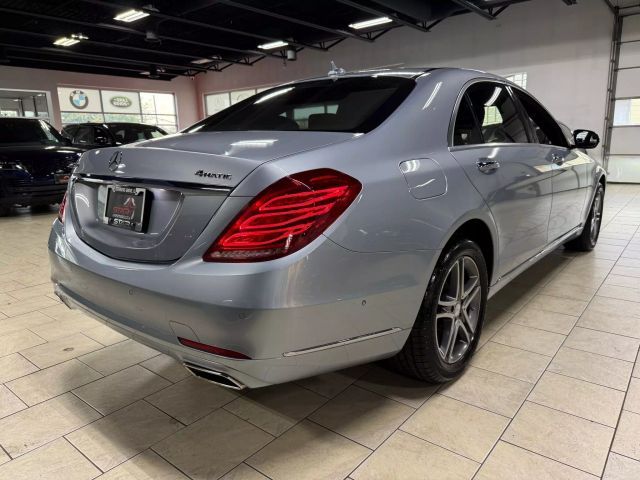 2016 Mercedes-Benz S-Class 550