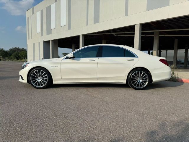 2016 Mercedes-Benz S-Class 550